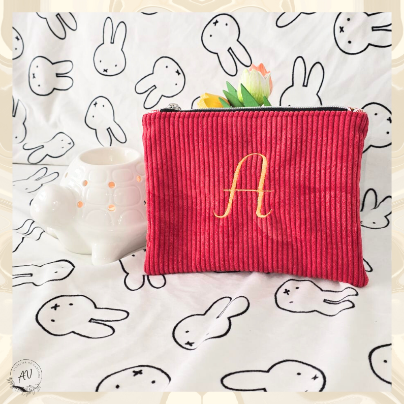 Pochette Velours Brodé